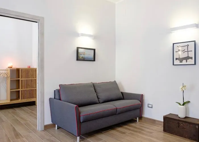 Gloria's - Vomero Lägenhet